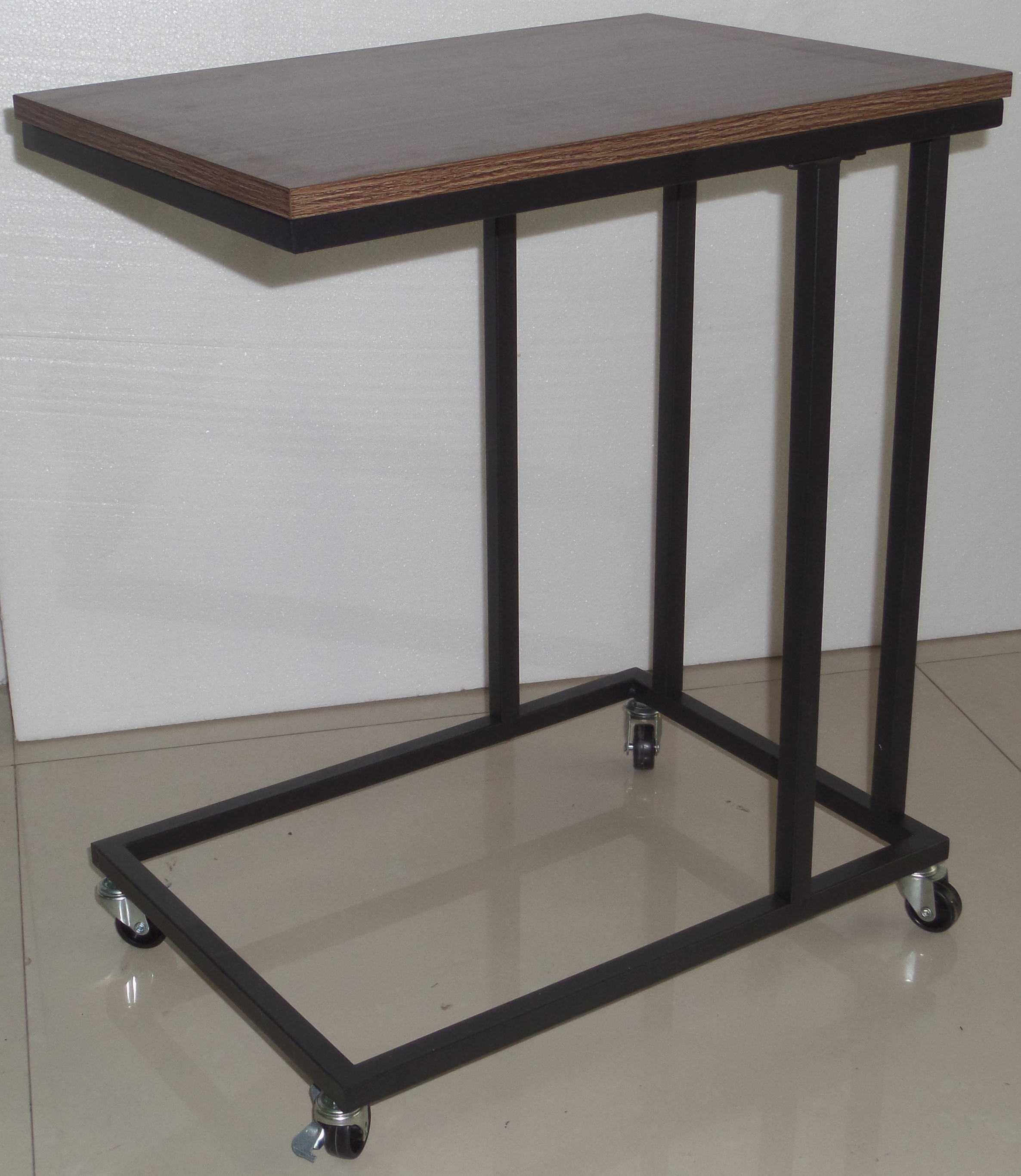 Mobile metal frame living room sofa couch side table with casters