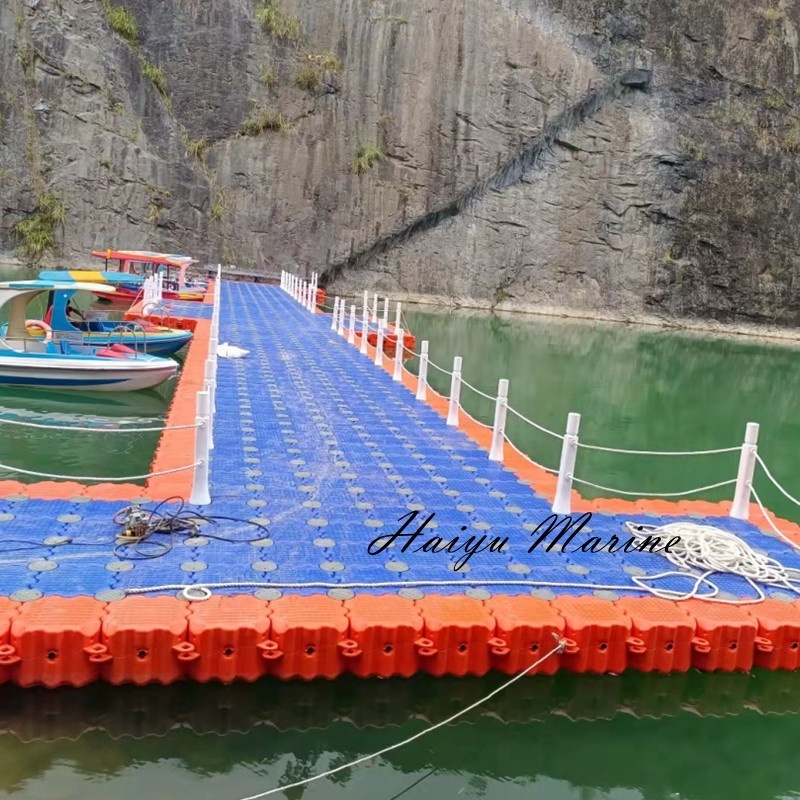 Wholesale HDPE modular floating pontoon dock jetty plastic floating bridge for sale