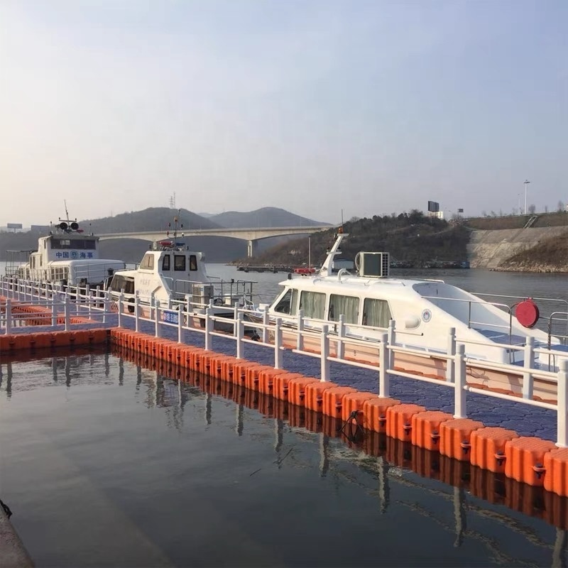 PE modular floating pontoon float dock used in yacht dock