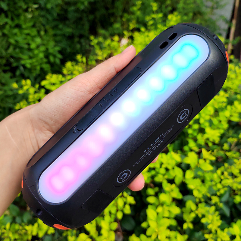 Factory Wireless Outdoor Handsfree Call Portable magnetic golf cart Solar speaker with 7 mode LED lights