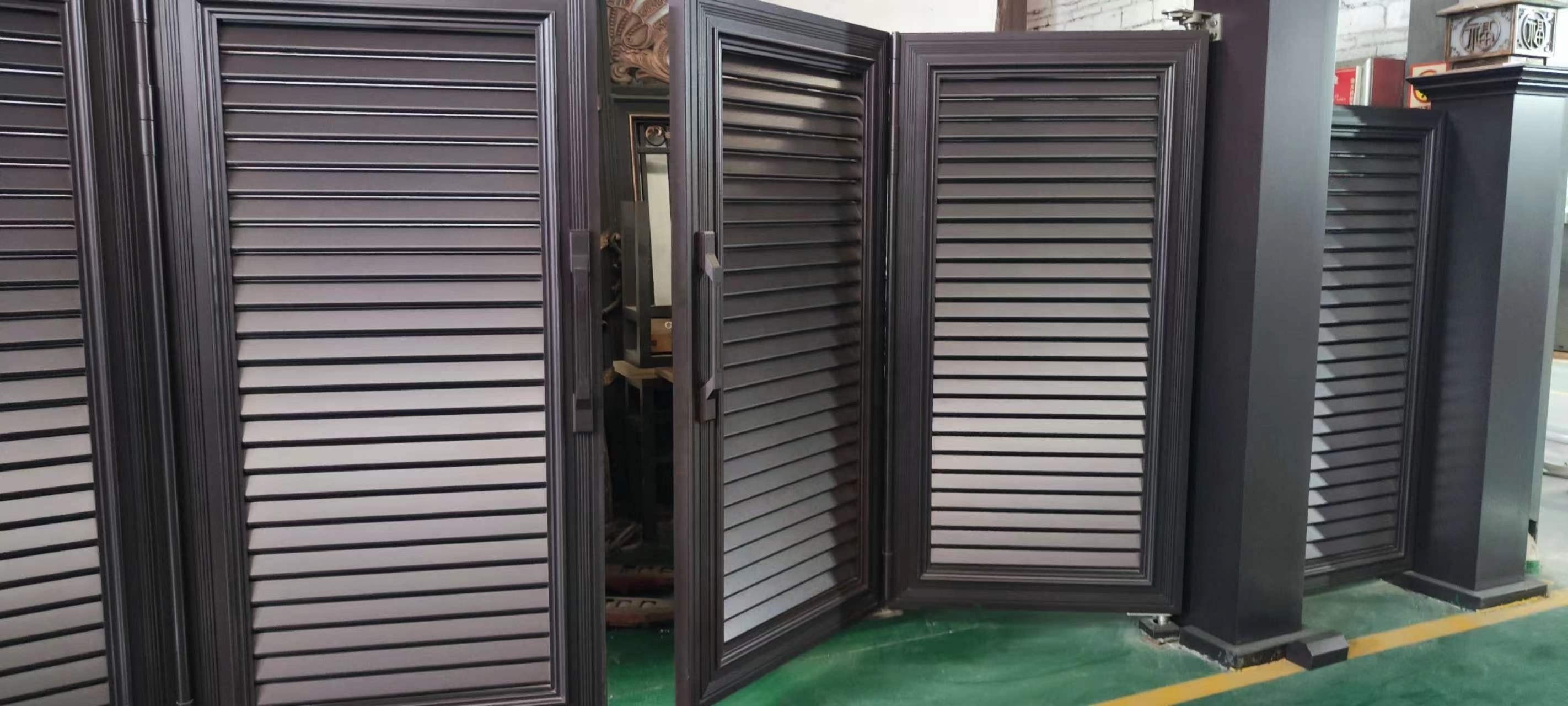 Professional Manufacturer Customized Electric Bi Folding Gate Aluminum Swing Bi Folding Gate