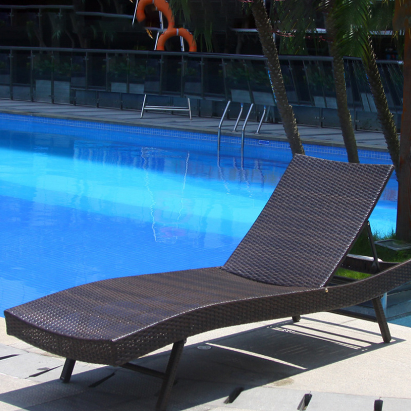 Outdoor PE wicker rattan chaise sun lounger poolside chair for pool side