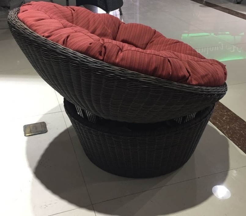 Outdoor garden rattan wicker swivel moon chair lounge chair