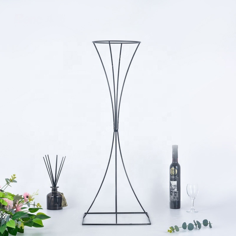 Customize Tall Floor Vase Geometric Wedding Centerpieces for Tables,  Metal Floor Vase Black Flower Stand for Wedding