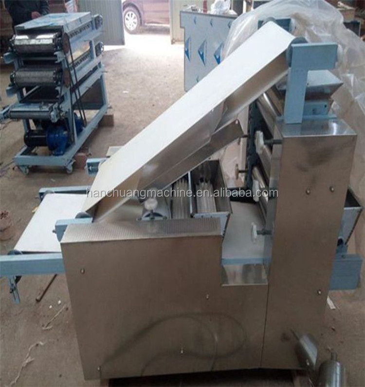 pizza base dough tray forming machine / dumpling skin making machine / pizza base dumpling wrapper maker machine