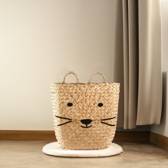 HOT PRODUCT Natural woven seagrass storage basket with cute cat shape convenient durable eco-friendly storage made in Vietnam