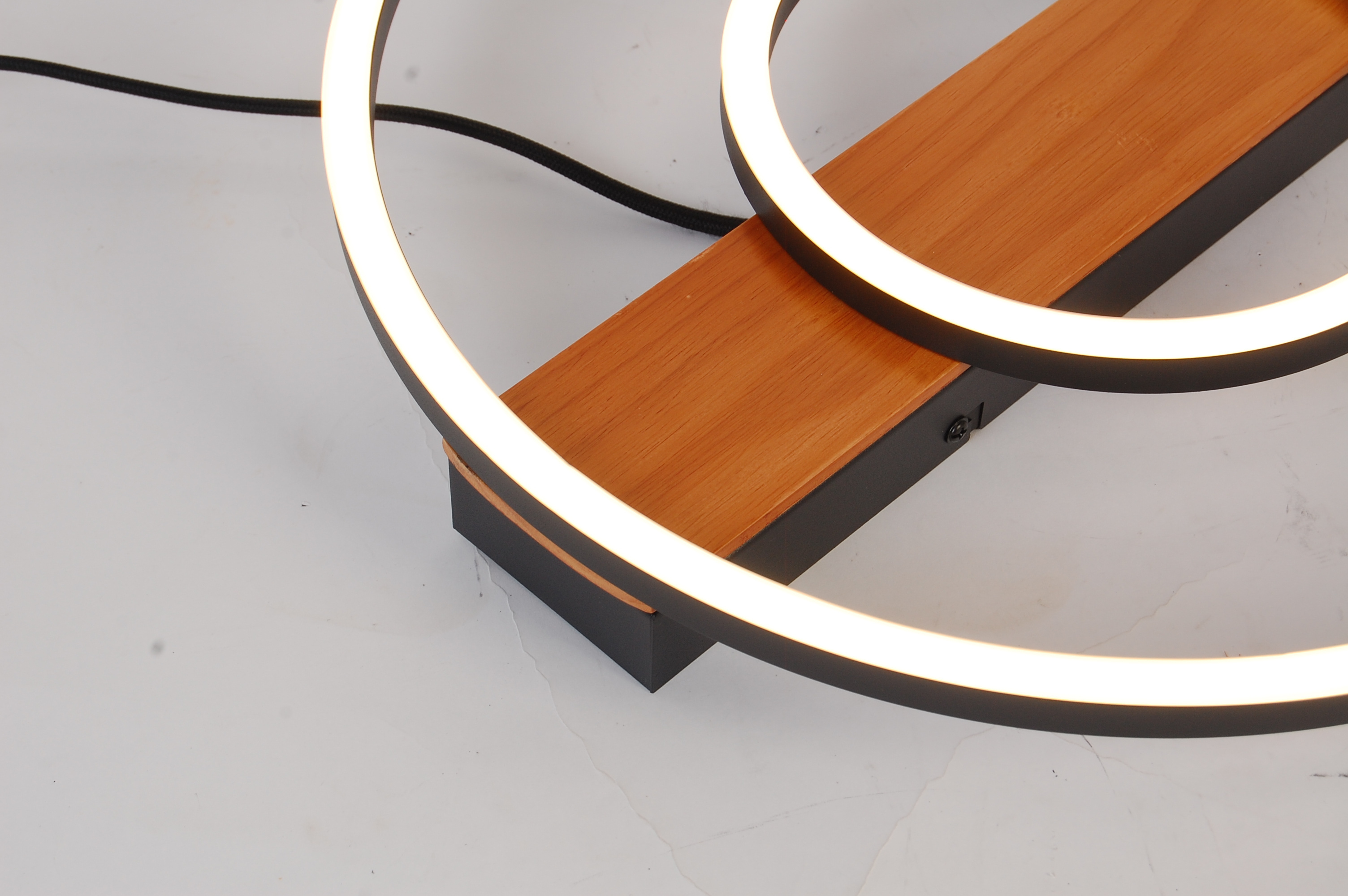 LED Home Light Wood Lamp Design 36W Ceiling Base