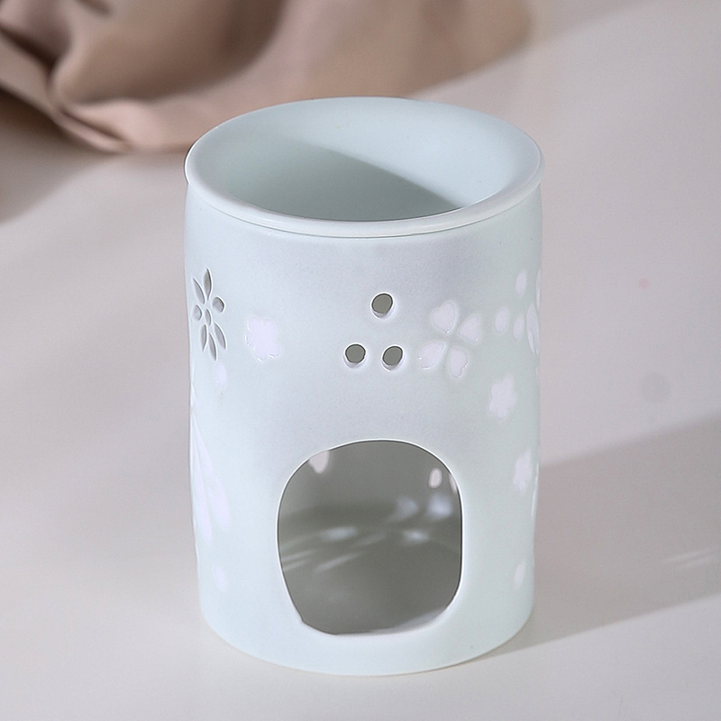 New Colorful Ceramic Candle Holders Aromatherapy Essential Oil Burner Hollow Creative Scented Candle Holder For Home Decorations