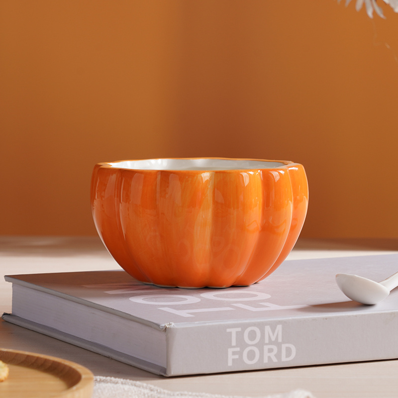 Popular gift item halloween decorative home decoration pumpkin nordic ceramic candle holders