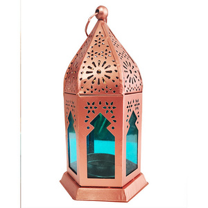 metal Lanterns Wholesale Stock Eid Gift Retro Hollow out Lantern Wrought Iron Candlelight Moroccan Lanterns