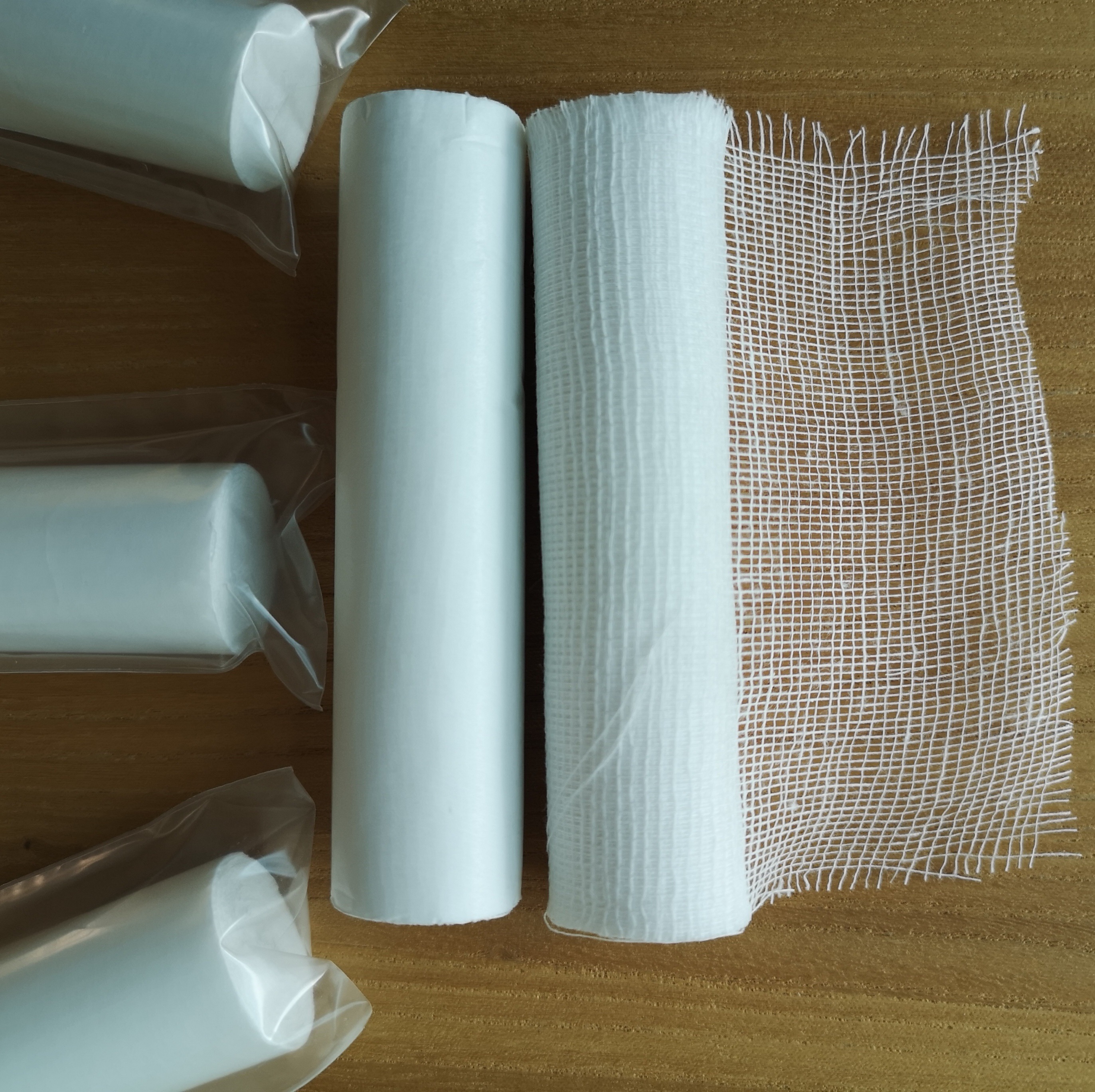 Hot sale absorbent medical conforming 100% wow cotton gauze bandage roll manufacturer