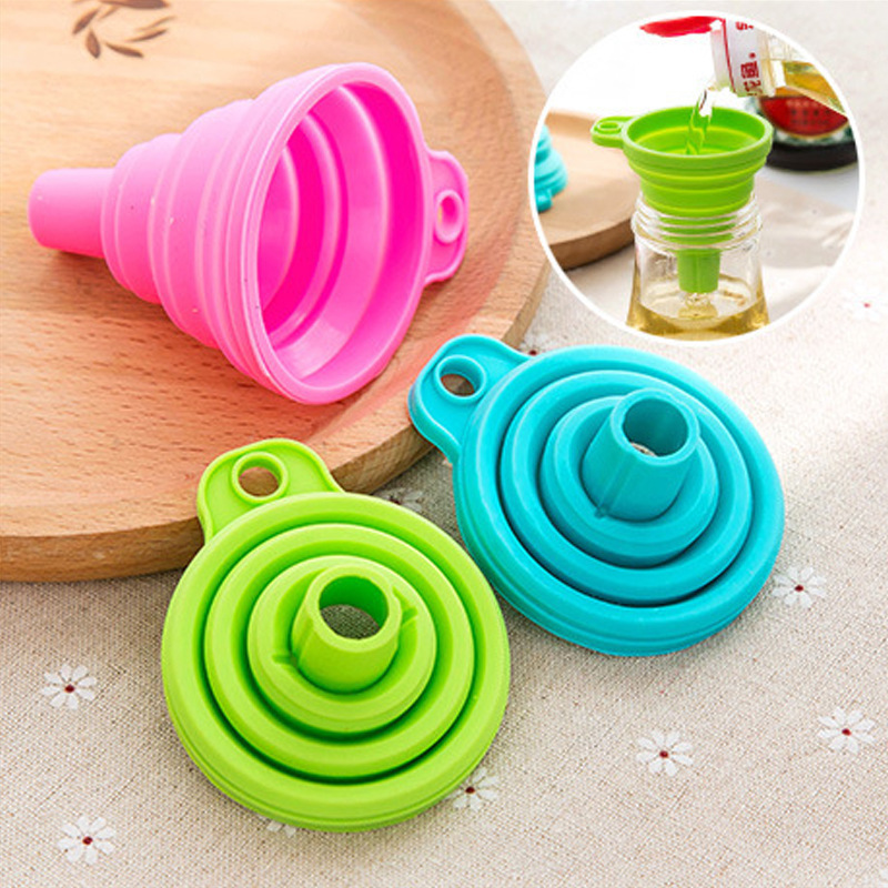 Factory priced Eco Friendly portable silicone funnel for liquids in kitchen and Travel