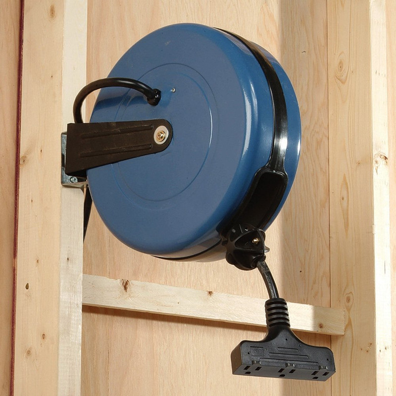 14-Gauge American Retractable Extension Cord Reel