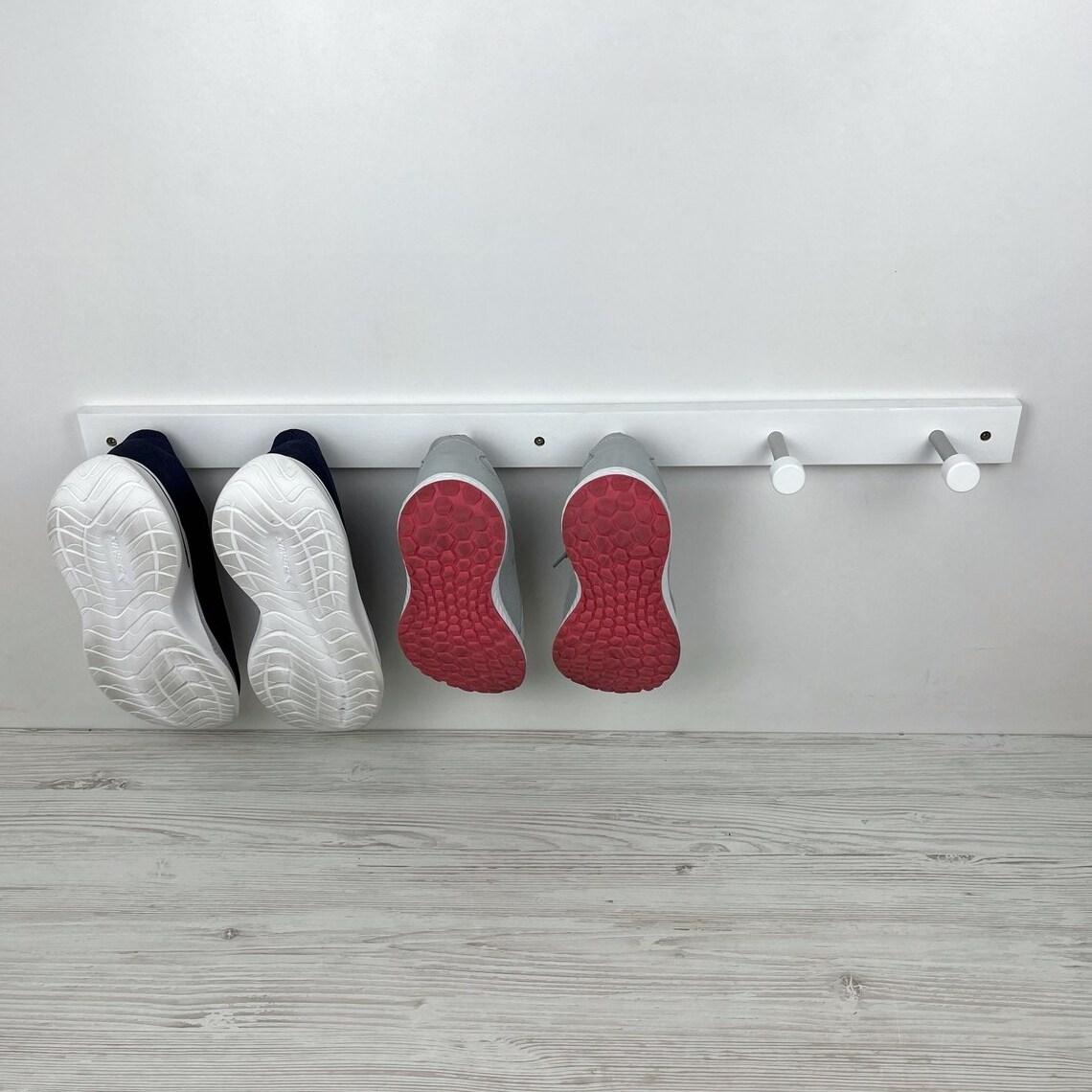 White Wall Mount Shoe Rack for Entry way Shoe Storage Organizer Wall mount metal shoe rack Industrial schuhregal metal Modern