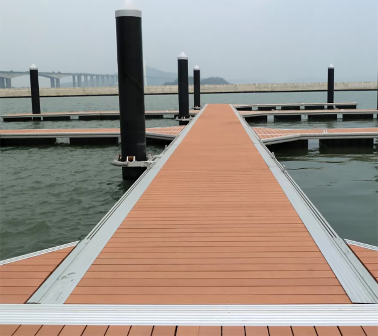 Pontoons Floating Platforms Floating Wharf Dock Bridge with Aluminium Frame Durable