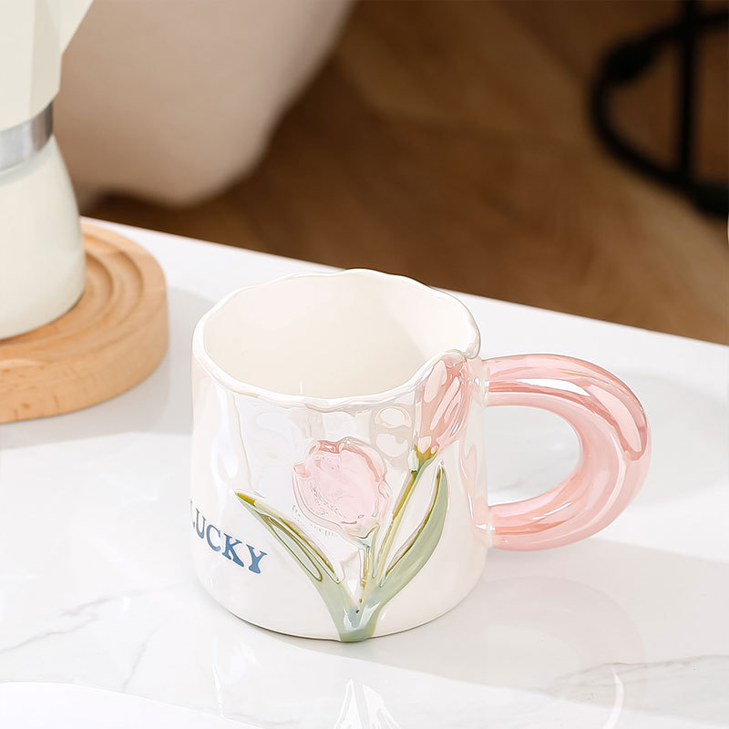 Women Cute 380ml Tulip Ceramic Mug Hand Gift Cute Couple Coffee 3d Flower Ceramic Cup Teacher's Day Birthday Gift Cups