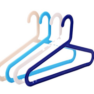 Customizable Plastic Coat Hangers with Logo Non-Slip Clothing Organizer for Jackets Pants for Laundry Use Low MOQ Supported