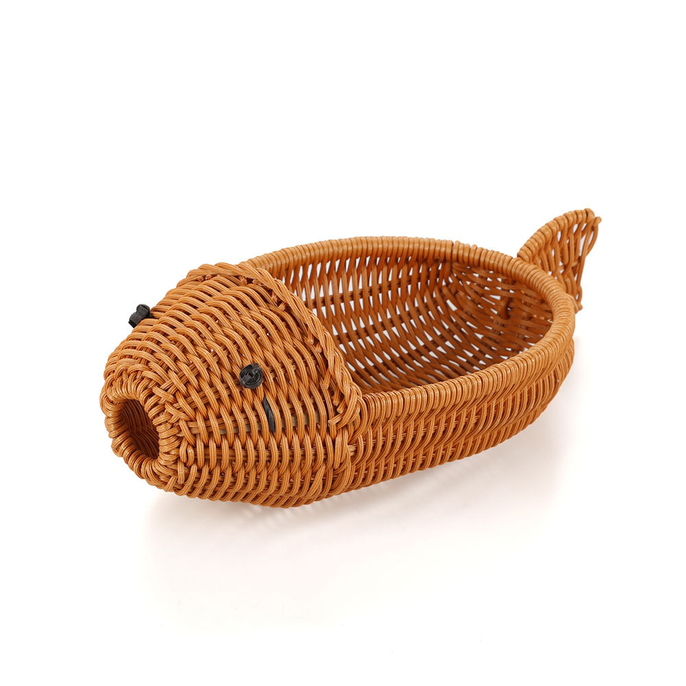 LINDIN Hot sales Cute Small Animal Shape Fish Shape Design Rattan Handicraft Storage Baskets for Decor