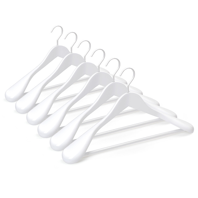 In Stock Hot Sale Extra-Wide Shoulder White Wooden Suits Hangers Clothing Rack