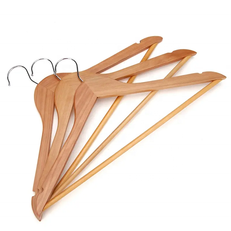 Wholesale Supermarket Supplier Non Slip Notched Closet organizer garment map Wooden coat Hangers