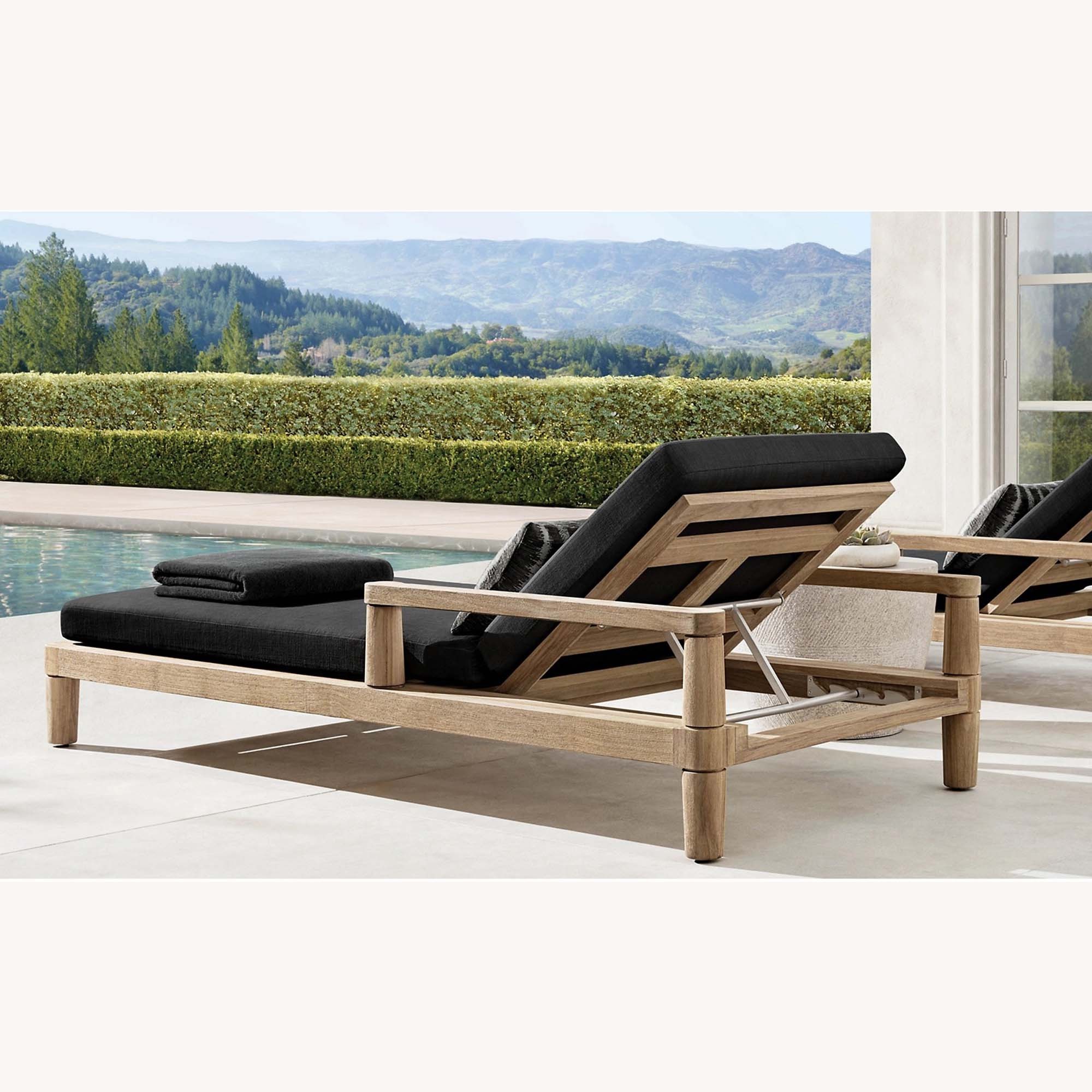 China factory supply furniture hotel patio leisure sun bed swimming pool teak wood chaise lounge