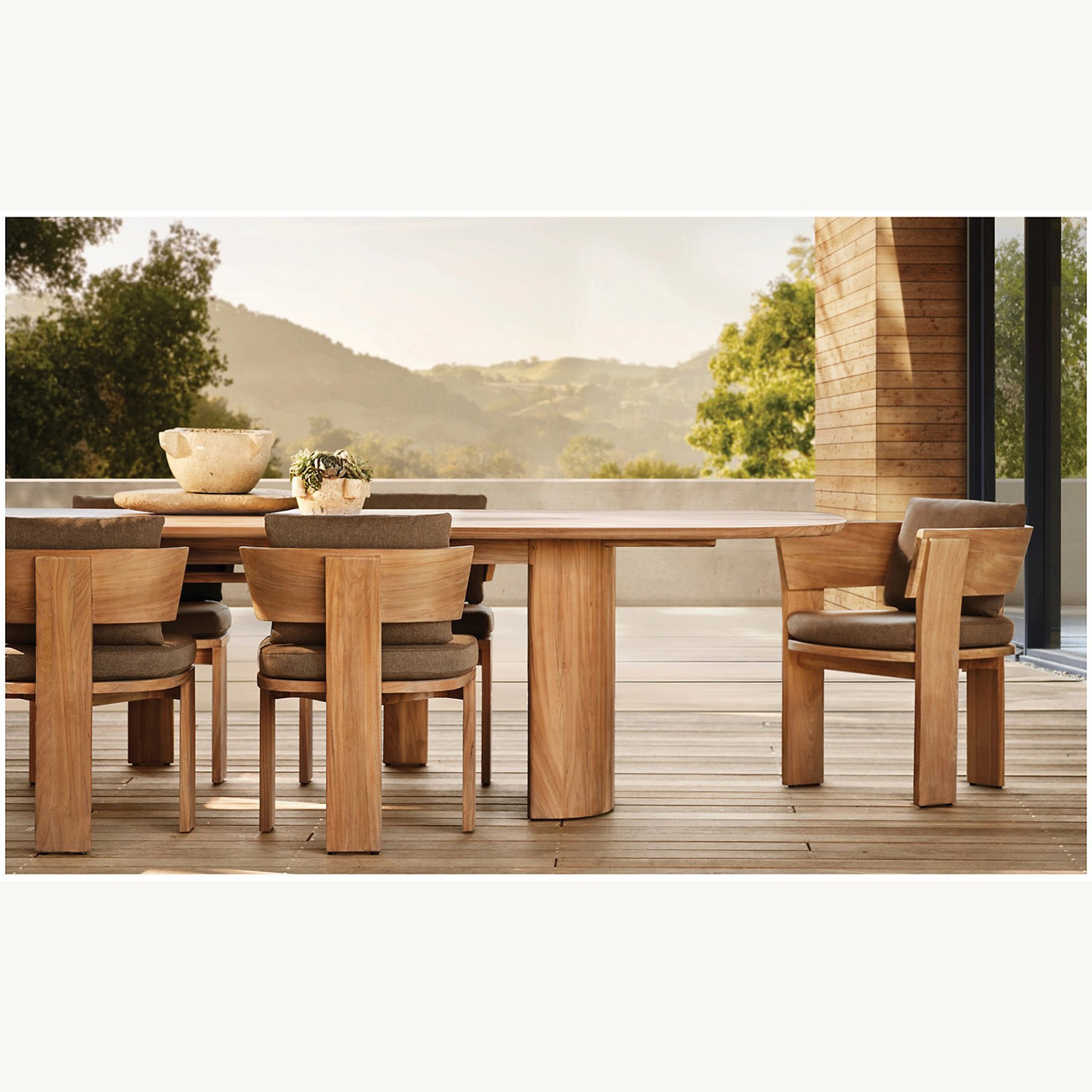 Luxury teak outdoor dining set teak wood patio garden hotel dining table set outdoor furniture