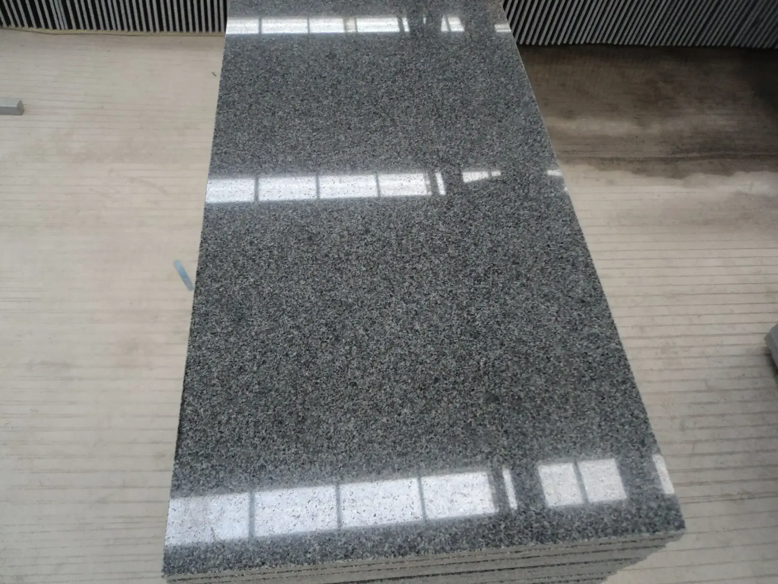 Popular Color Chinese Padang Dark Sesame Black g654 Anti Slip Granite Steps and Risers