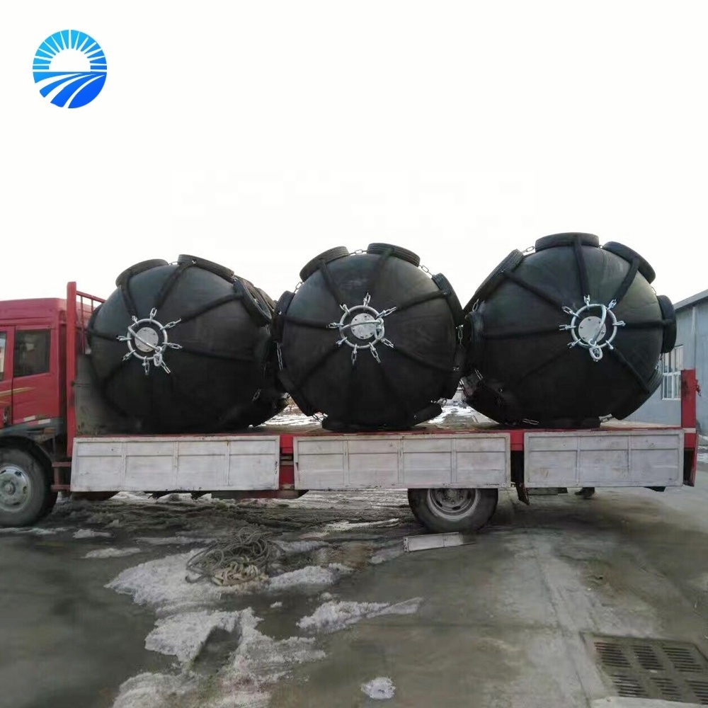 Hot sale pneumatic floating marine rubber fenders with tires and chains used to protect dock and ship