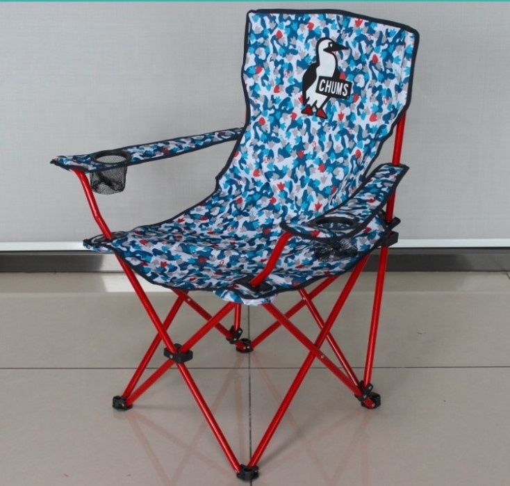 Customized Outdoor Folding Metal Chair Modern Design Beach and Picnic Chair with Easy-to-Carry Bag Basics Camping Furniture