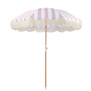 Fringed garden courtyard sun umbrella villa pool terrace shade steerable european wooden pole beach umbrella