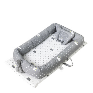 Cotton portable baby lounger can be disassembled and washed newborn baby sleeping foldable bionic bed