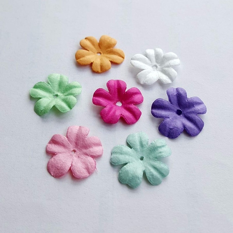 Wholesale Custom Cheap 1.7cm Scrapbooking Small mini Paper petals Flowers