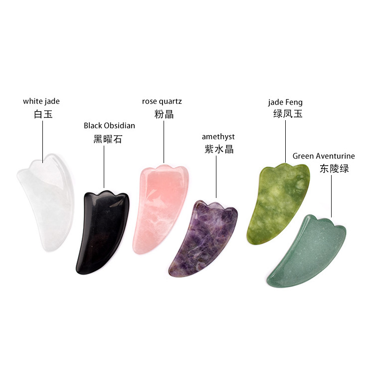 Wholesale Anti Aging Crystal Jade Face Massager Natural Jade Feng Facial Scraper Horn Shape Green Aventurine Gua Sha with box