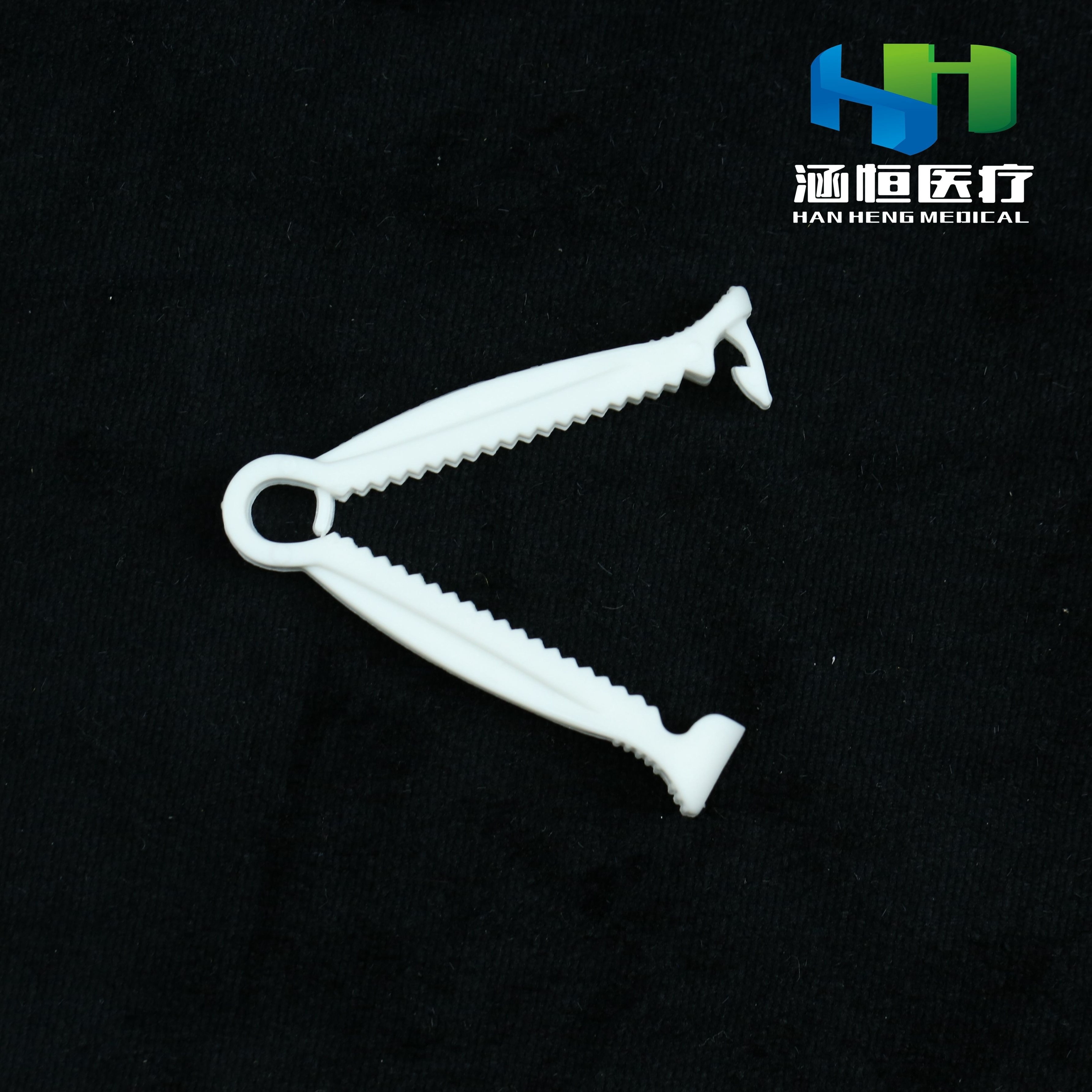 Consumables gynecologic medical umbilical cord clamp for gynecological examination