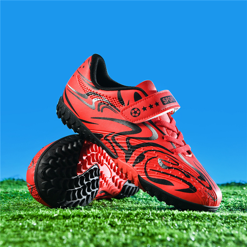 Patented new youth and children's football shoes cross-border main push 30-38 yards, large quantity discount