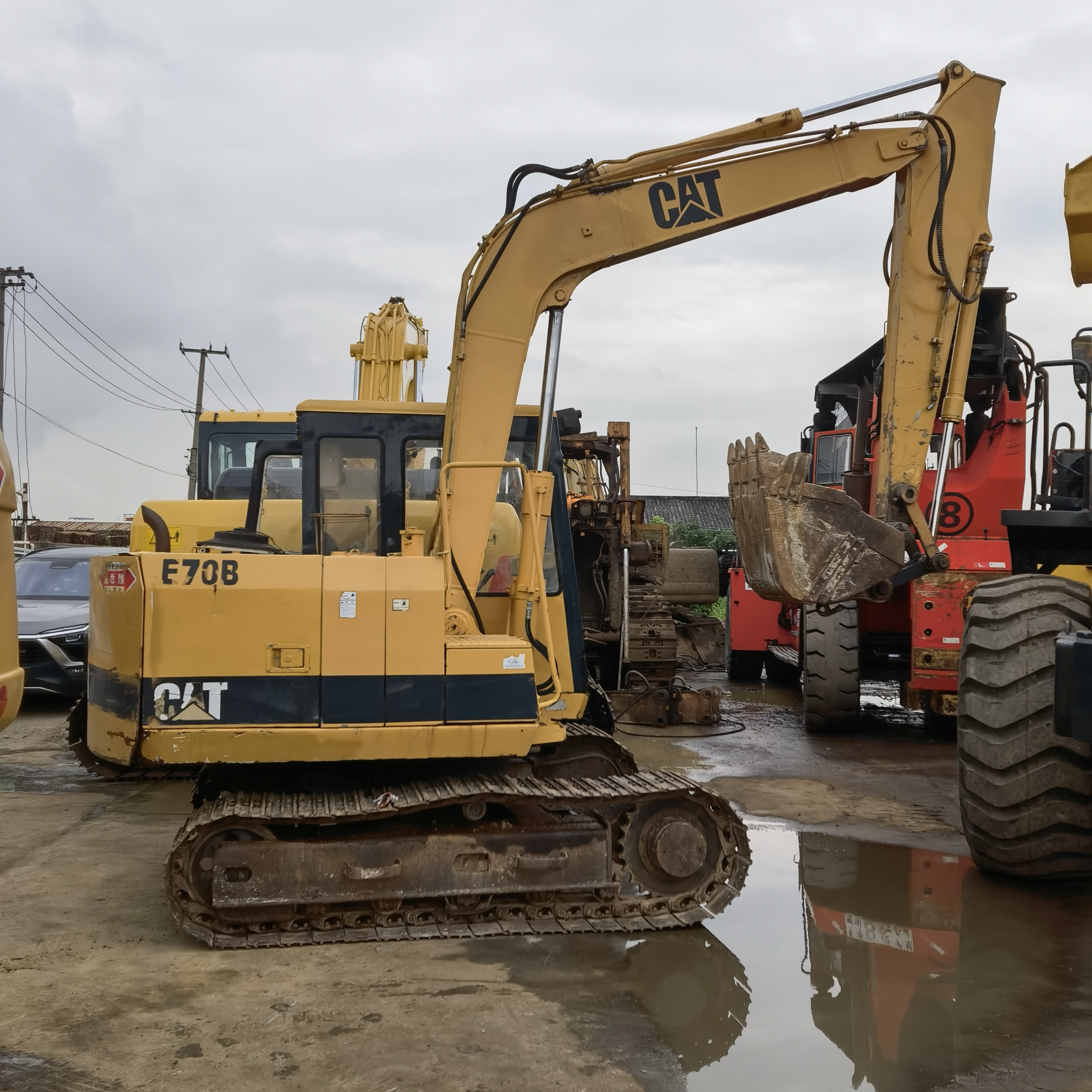 Used Japan caterpillar E70B Crawler Excavator cat E70B Secondhand Hydraulic Excavators for Sale cheap  in yard for sale