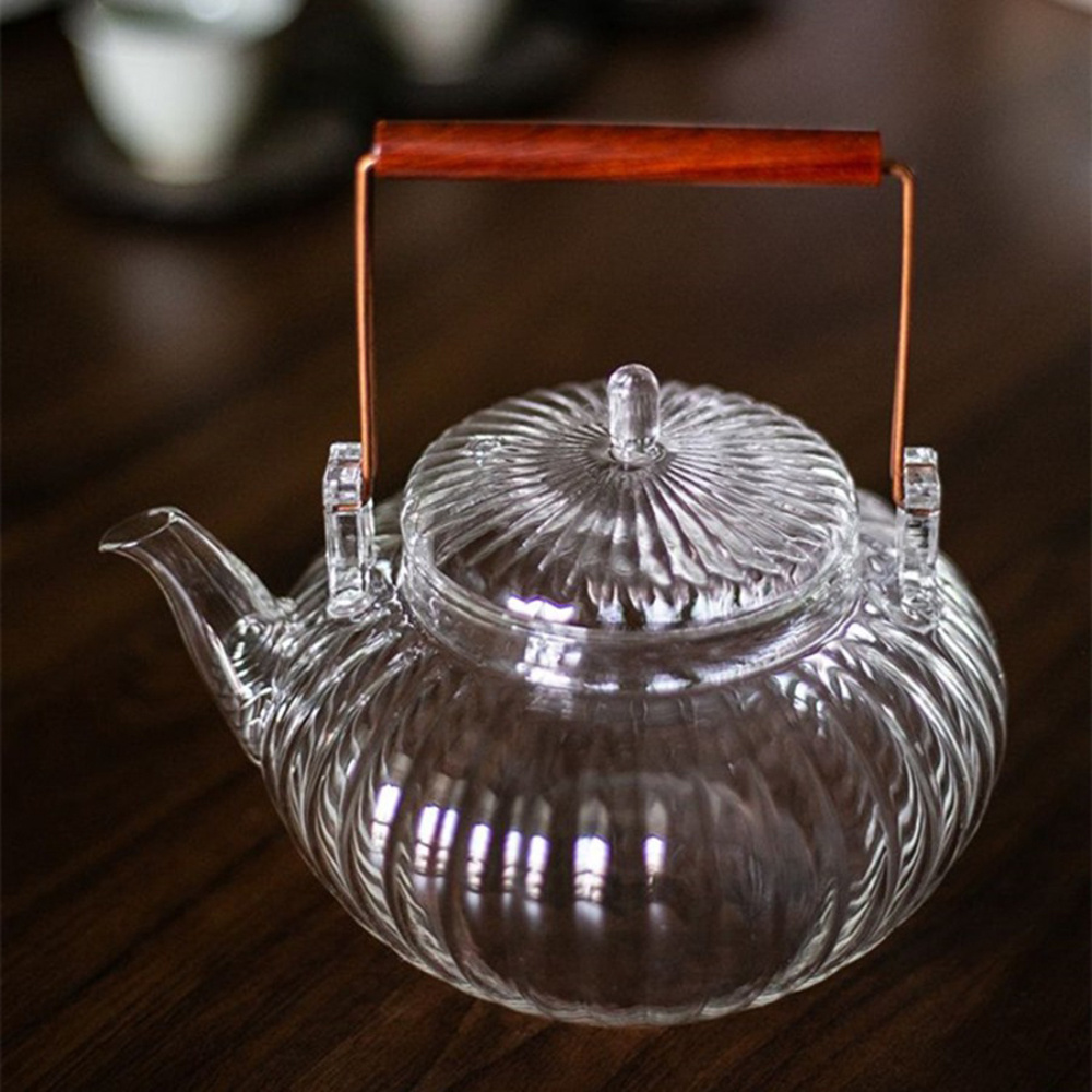 High-temperature resistant glass teapot  Sturdy Borosilicate tea kettle Sleek glass teapot design