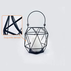 Hot Sale Outdoor Waterproof Black Small Size Iron Solar Powered Metal Garden Lantern