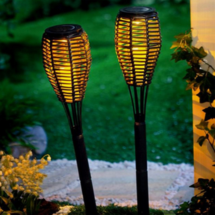 Outdoor Deco Waterproof IP44 Popular 1led Wireless Solar Tiki Torch Lights Yard Pathway Lighting