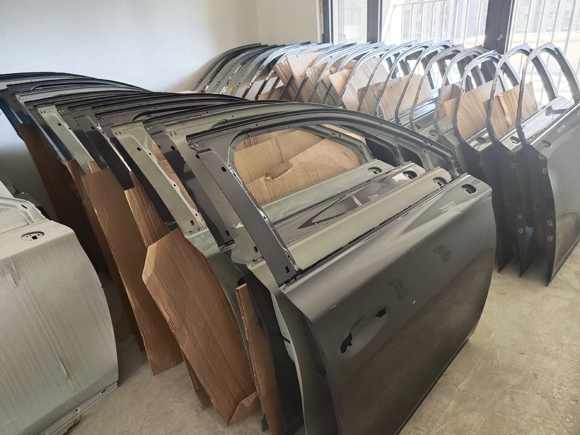 Wholesale original usedl High Quality auto body systems car doors used/new for BYD  TANG EV ST-6201010B/77 ST-6101010A/77