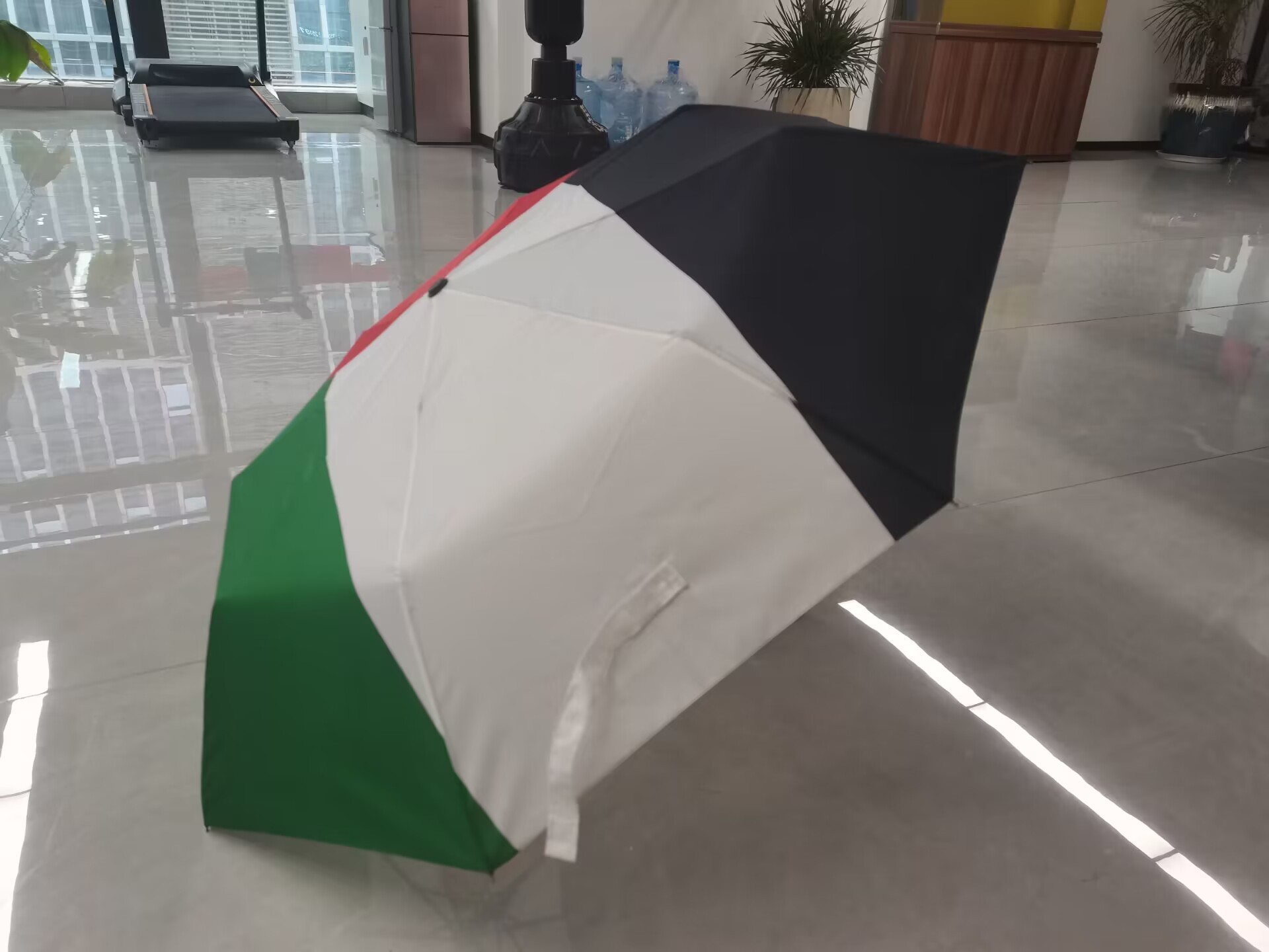 Custom Logo High Quality Cheap  21 inch Rain Umbrella  Palestinian flag Umbrella for Promotion