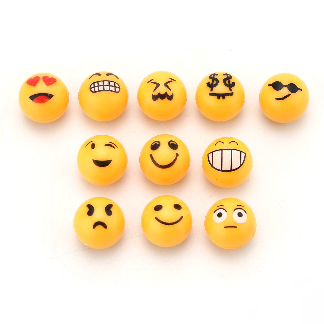 Wholesales Personality Cute Smile Emoticon Face Eco-Friendly Abs Lighting Tyre Air Stem Covers Universal Mix 4pcs/Pack Valve-Cap