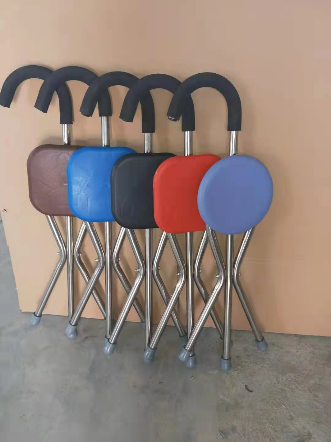 2023 Hot sales in china folding crutch seat triangular stool folding chair folding walking crutches walking for hospital