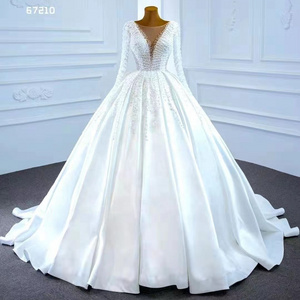 2022 Long Sleeve Wedding Dress Ball Gown Satin Pearls Plus Size White Ivory Women Girl Vintage Wedding Gowns Bridal Bride Dress