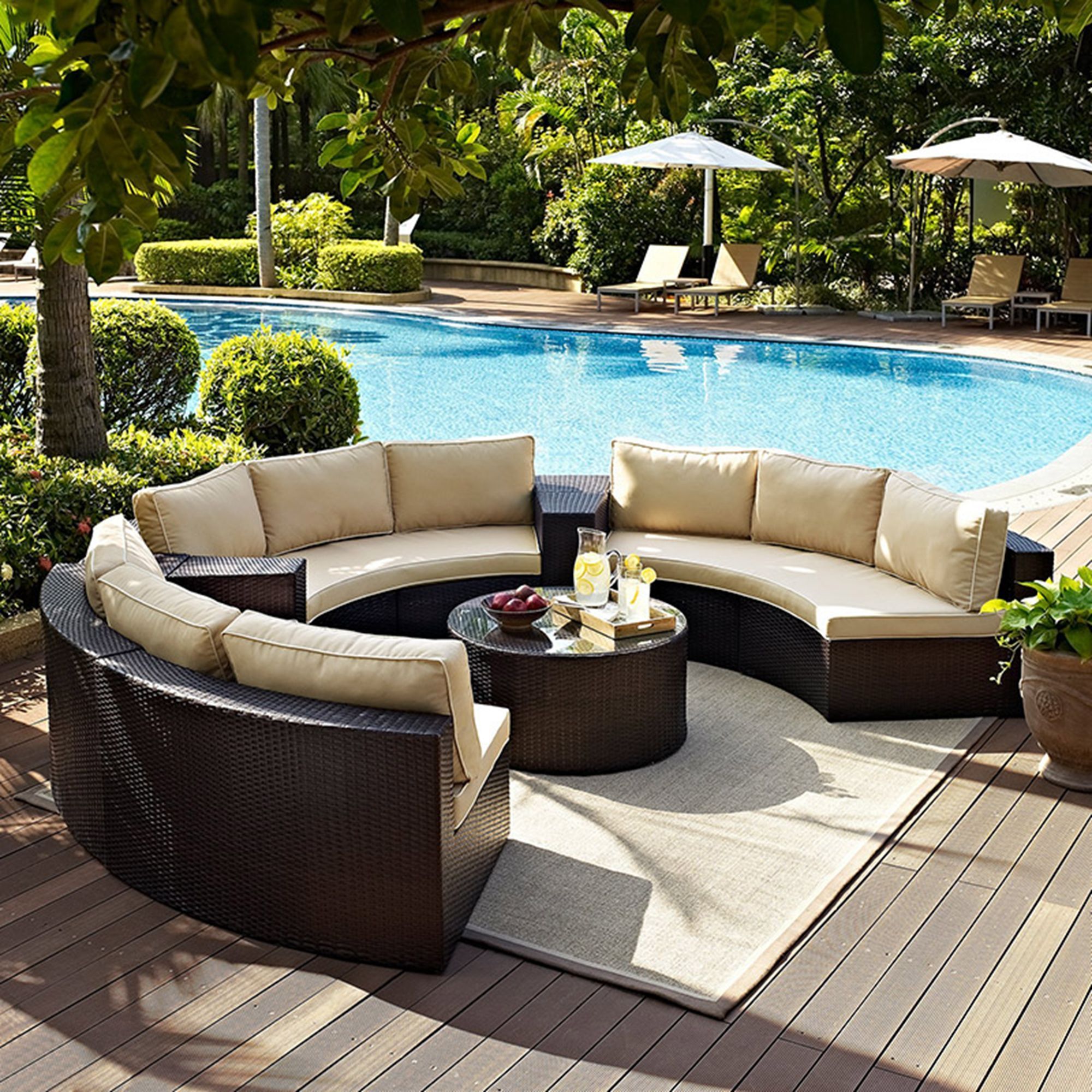 indonesian Beautiful curved resort hotel entertaining garden rattan sofa and table set courtyard pool furniture outdoor