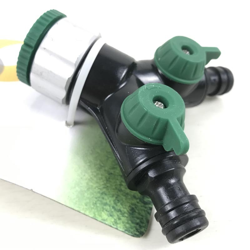 4 Way Garden Hose, Splitter with 2 Quick Connectors For Outdoor Drip Irrigation Watering System Tap Connector Hose Splitter/