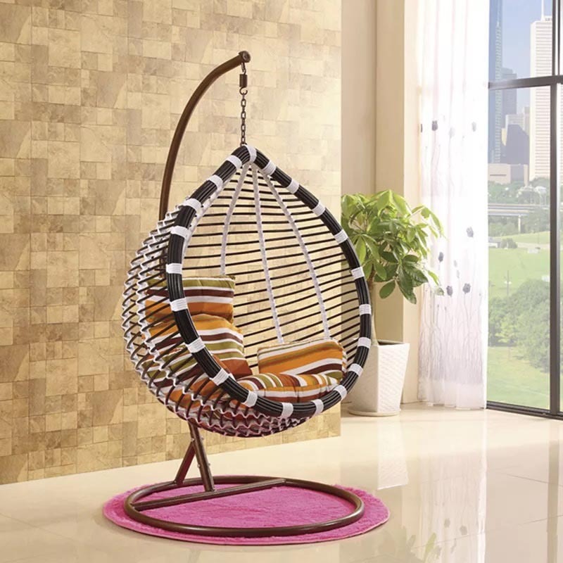 Outdoor Furniture Patio Swings Chair Low Price Garden Furniture Indoor Wicker Rattan Hanging Egg Swing Cocoons Chair With Stand