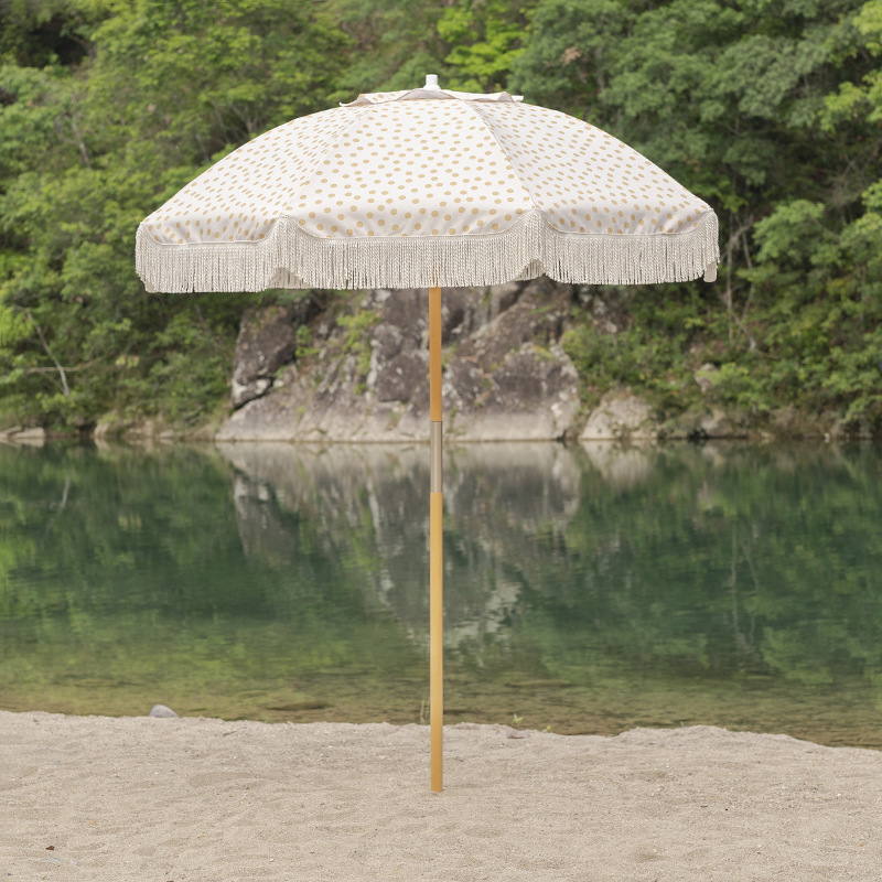 Wholesale Beach Umbrella Luxury Vintage Boho Wooden Pole Fringed Sun Outdoor Parasols Beach Umbrellas With Tassels