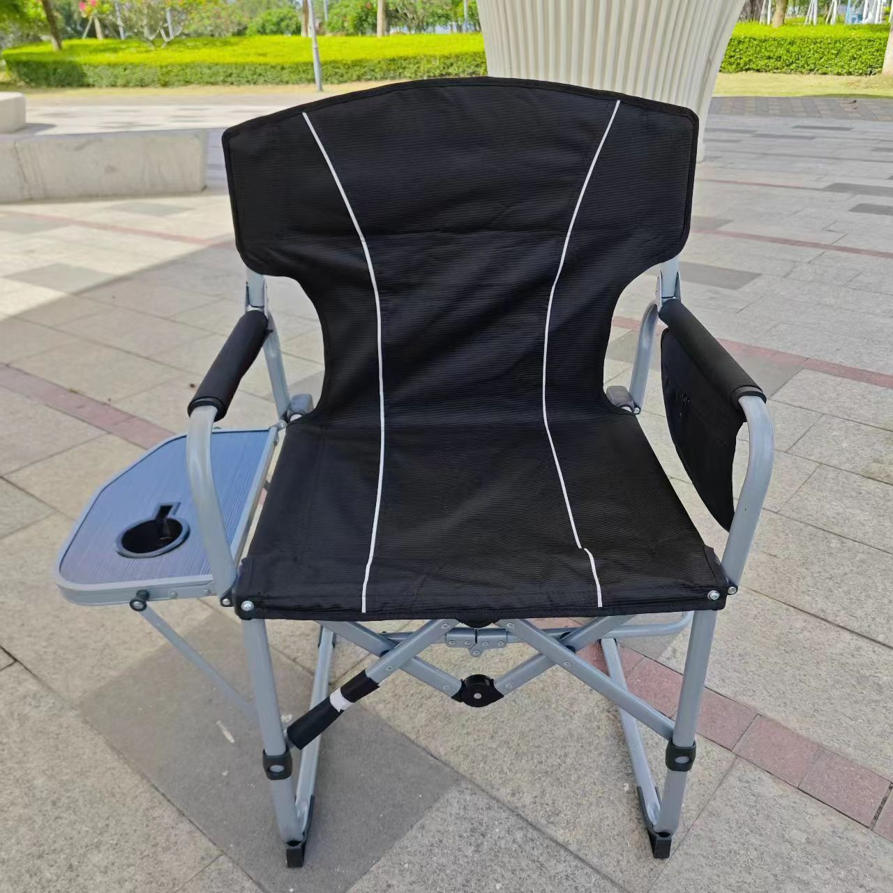 Factory Price Outdoor Portable Folding Chair Camping Fishing Beach 600D Oxford Lawn Director Chairs With Table Board Cup Holder