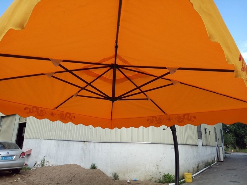 Modern Design Large Outdoor Single Side Patio Umbrella Big Bend Umbrella for Park Pool Restaurant Cafe Shade